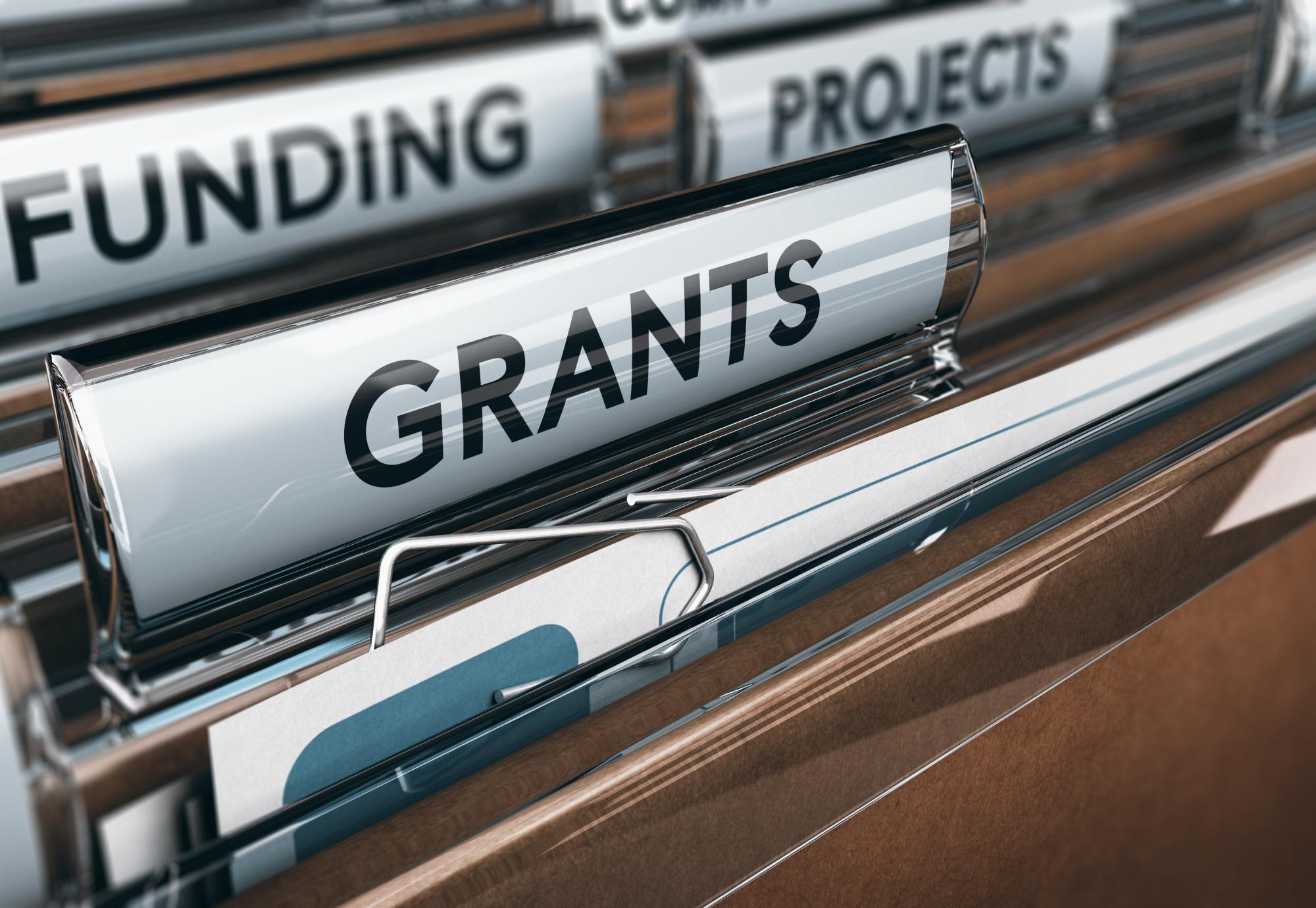 Folders labelled Grants, Funding and Projects