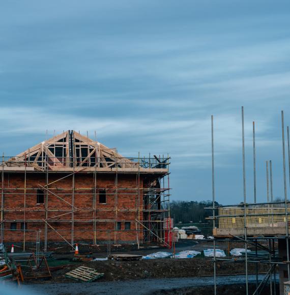 Construction site housing in the UK